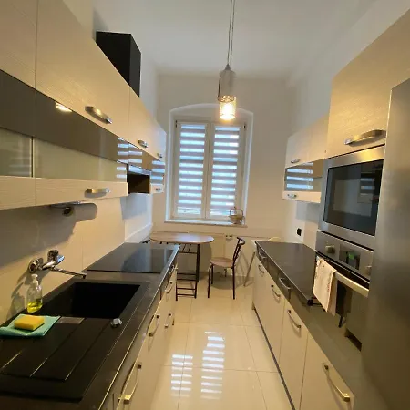 F21 Deluxe W Bielawie - Widok Na Góry Sowie * Bielawa (Dzierzoniow)