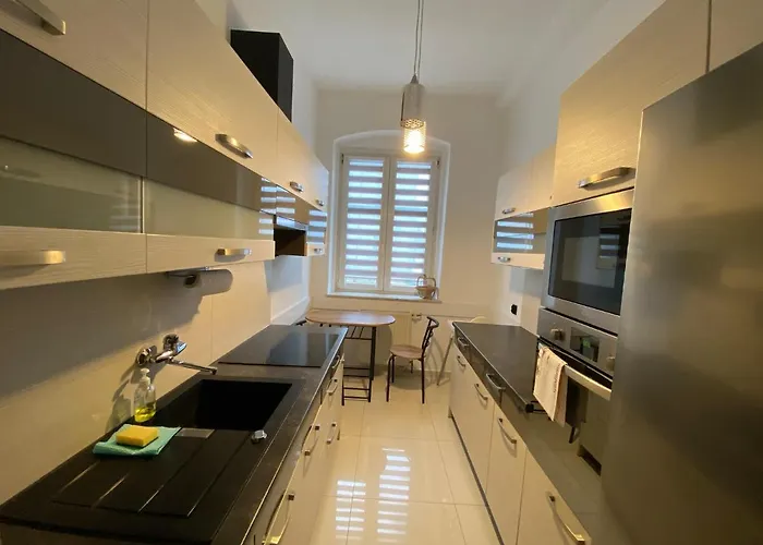 F21 Deluxe W Bielawie - Widok Na Gory Sowie * Bielawa (Dzierzoniow)